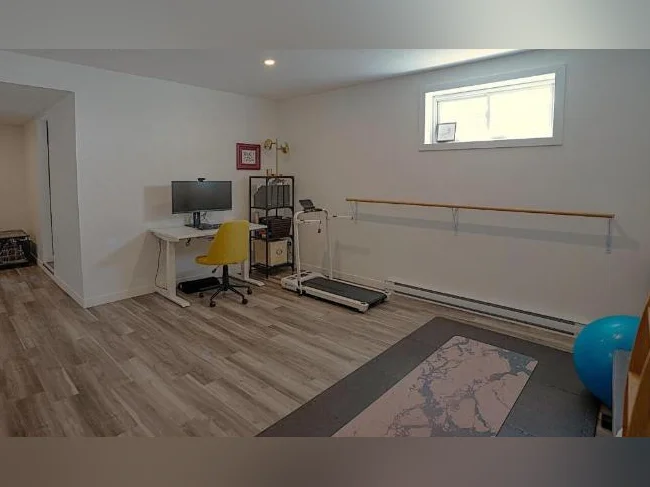Maison jumelé à louer 3 chambres et salle familiale thumbnail 10