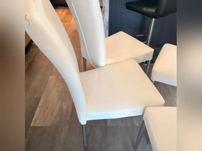 Ensemble de 4 chaises confortables de style contemporain thumbnail 2