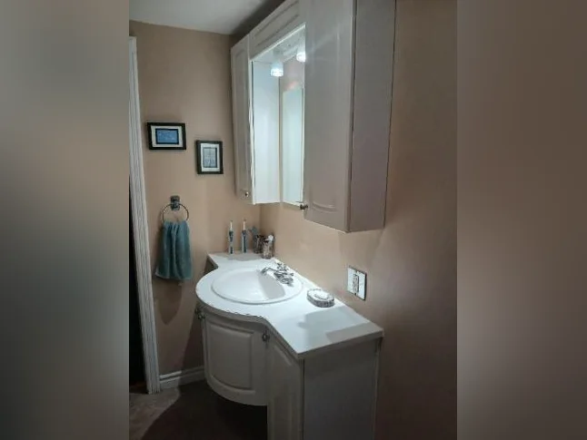 Très grande chambre à Hull (immédiatement) thumbnail 9