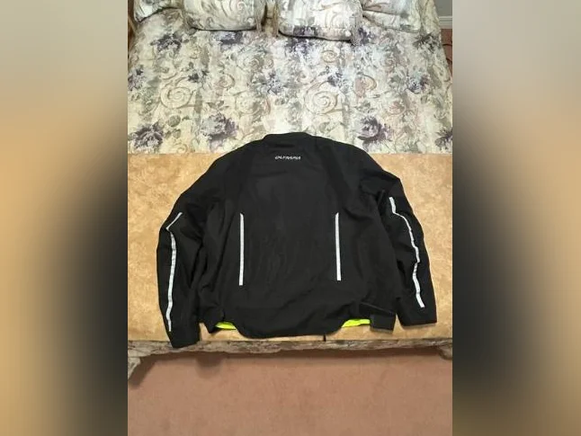 Manteau moto ventilé Olympia avec protecteurs thumbnail 2