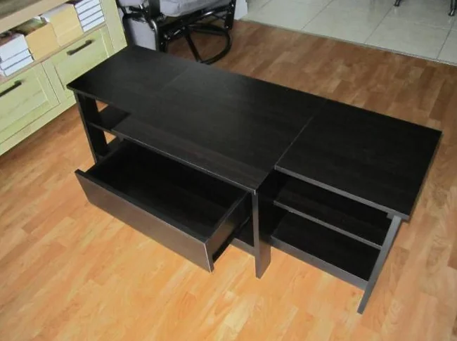 Meuble pour TV et système de son thumbnail 3