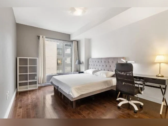 Superbe condo 2 chambres 2 salle de bains thumbnail 6