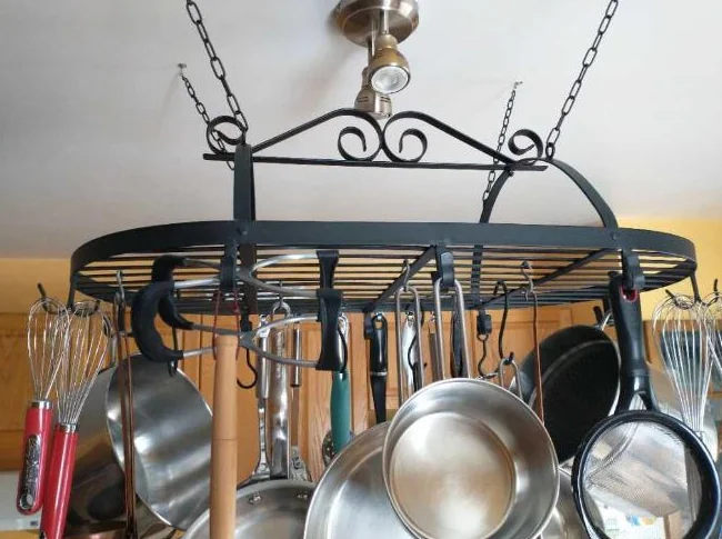 support a chaudron et ustensile de cuisine thumbnail 2