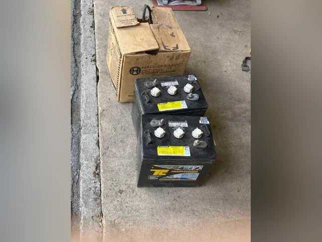 Batteries Marines a donner