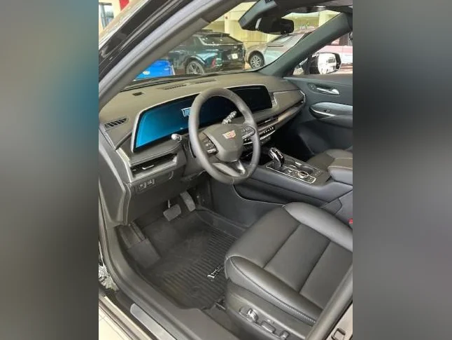 Transfert de bail Cadillac XT4 , 2024 ou achat disponible.