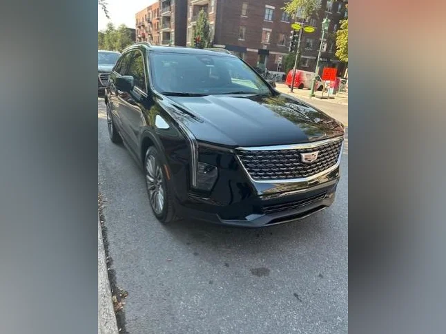 Transfert de bail Cadillac XT4 , 2024 ou achat disponible. thumbnail 6
