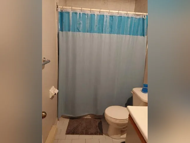 Appartment 4 1/2 a partage avec chambre prive thumbnail 7