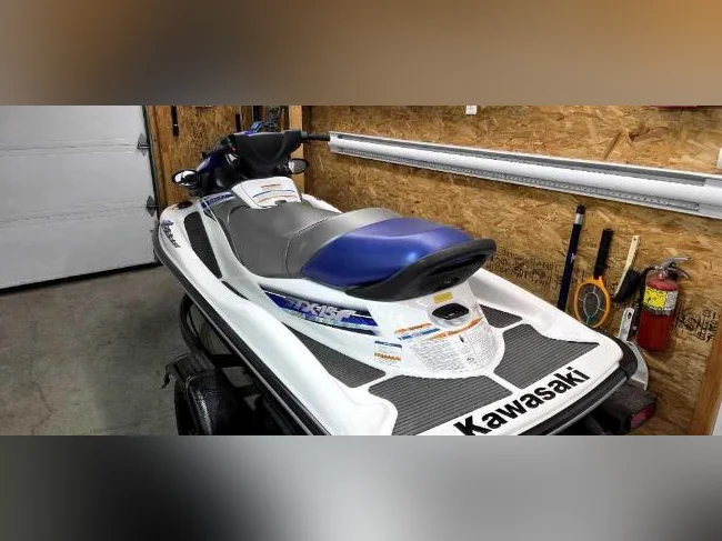 Motomarine kawasaki thumbnail 3