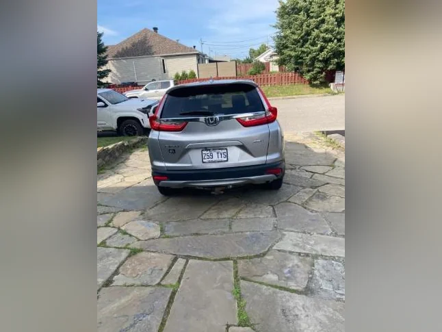 À vendre: Honda CR-V LX 2018 en excellente condition thumbnail 4