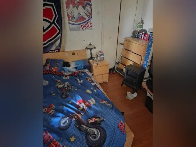 Chambre a loué / colloc thumbnail 2