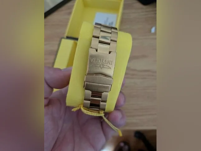 Montre Invicta Neuve Chronographe thumbnail 3