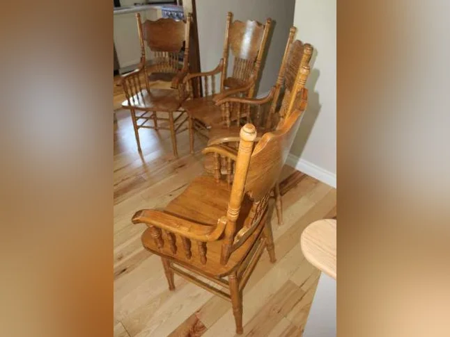 Chaises capitaines (4), chêne solide 15$ch, livré si... thumbnail 3