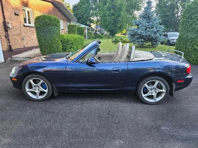Mazda Miata mx-5 2003, Manuelle, 6 vitesses thumbnail 3