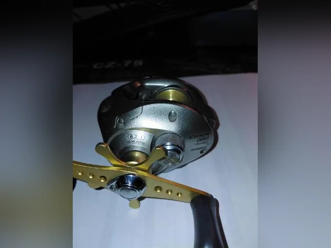 moulinet shimano citica 201D et canne a peche thumbnail 4