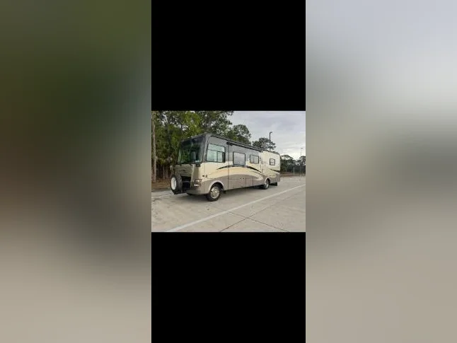VR/ Motorisé Classe A: Tiffin Allegro