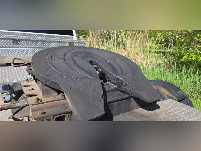 Dodge RAM 5500 - châssis thumbnail 6