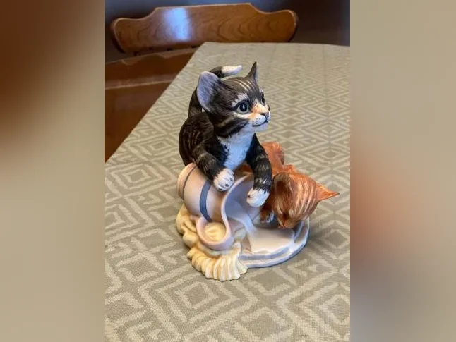 chats de collection (assiettes ou bibelots thumbnail 9