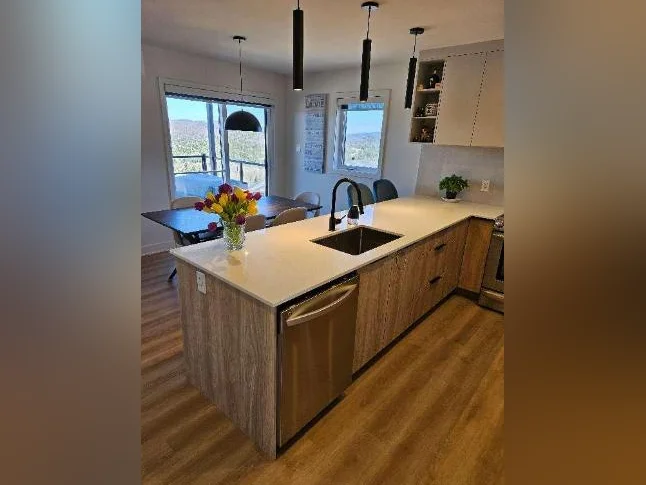 Magnifique appartement 4 1/2 de style condominium