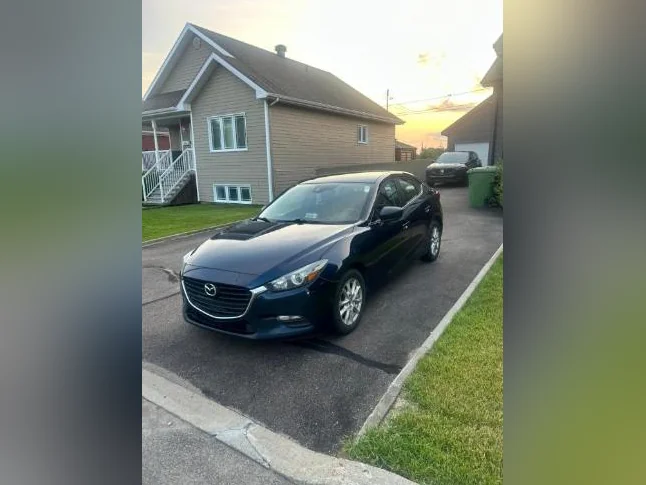Mazda 3 GS 2018 thumbnail 2