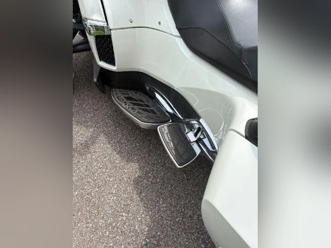À vendre Can-Am Spyder RT Limited SE6  2018 thumbnail 4