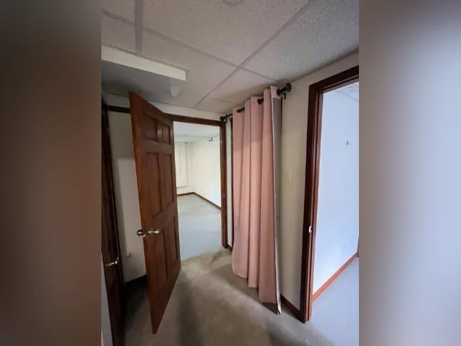 Logement à louer, grand 4 et demi dans une maison au sous-sol. Entrée indépendante, chauffé et éclairé. thumbnail 4