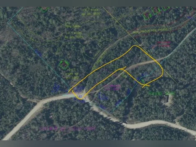 Terrain sur ruisseau (Saint-Donat) thumbnail 4