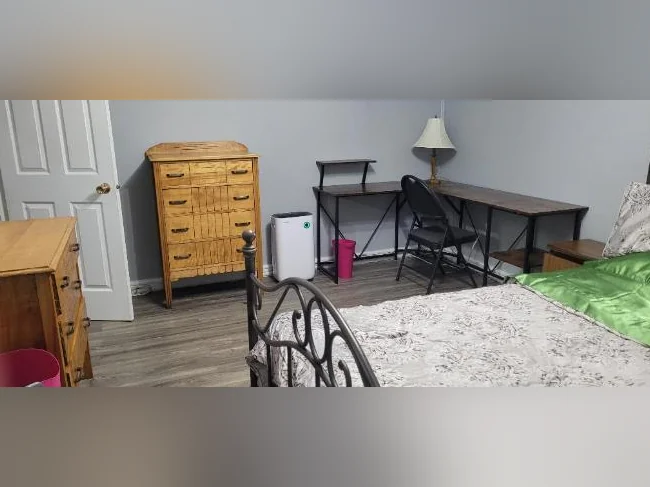 Chambre privé a louer Drummondville thumbnail 3