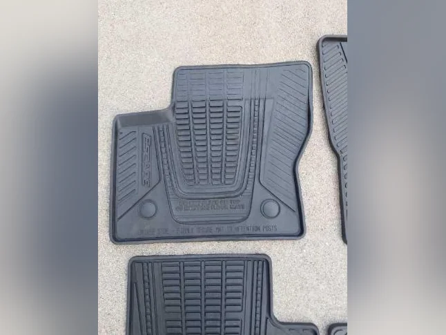 Tapis d'hiver WeatherTech + Tapis d'origine en caoutchouc Ford Escape 2017-2019 thumbnail 2