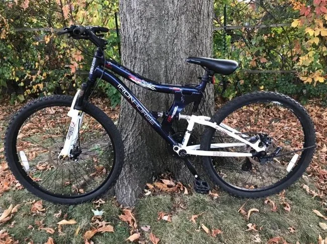 Ironhorse Jumpstart Mountain Bike 26" / Velo de montagne thumbnail 4