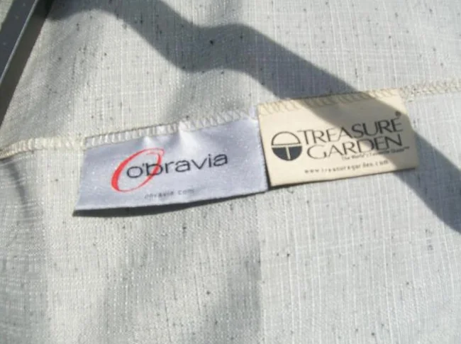 GRAND PARASOL AVEC SOCLE -POUR VENTE RAPIDE thumbnail 8