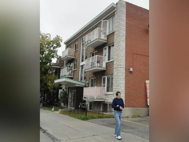 Beau 4 1/2 pour le 1er août, ROSEMONT. chauffage ,eau chaude inclus.