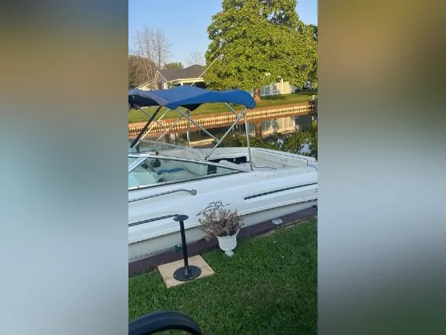 SEARAY EXPRESS CRUISER 21,5 thumbnail 3