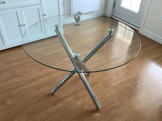 Table de salle à manger