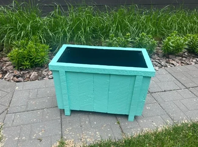 Jardinière en bois turquoise thumbnail 2