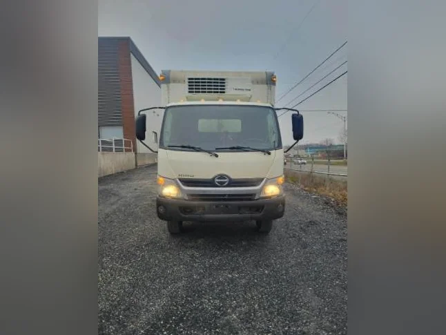 Hino 195 2016 – Camion Réfrigéré 16 pi – Thermo King – Prêt à travailler