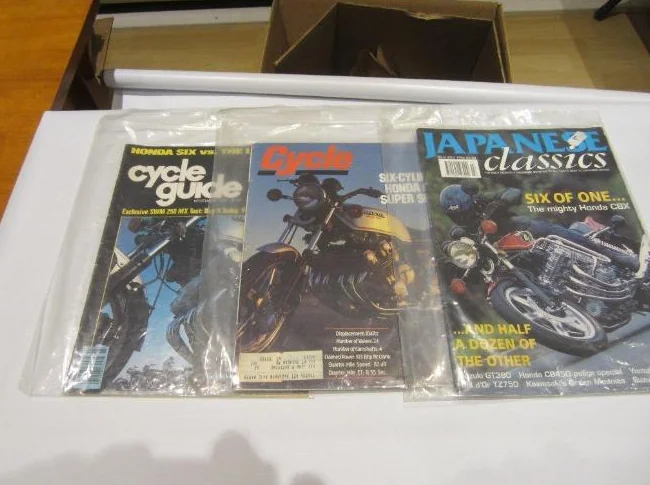 Honda CBX Items , outils, magazines et plus thumbnail 9