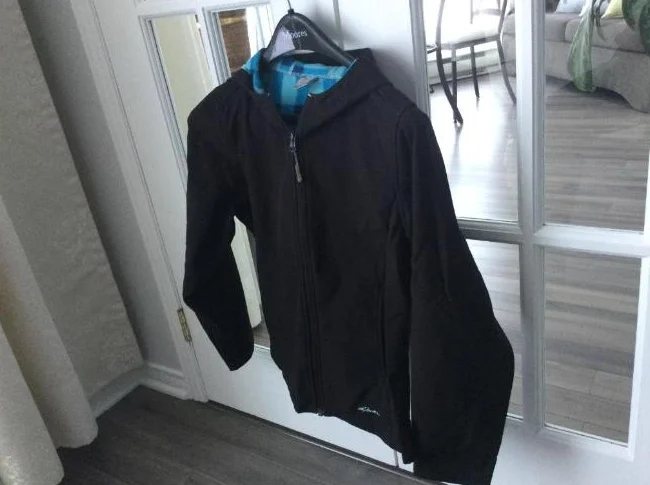 MANTEAU NOIR DE PRINTEMPS , automne / JEUNE XL 14 à 16 ANS de marque MARIKA thumbnail 3