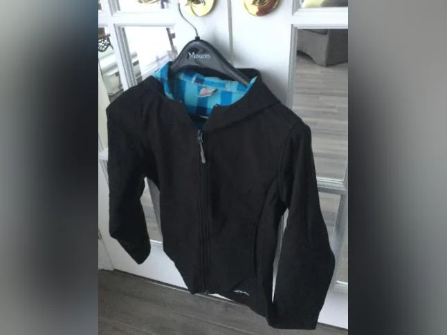 MANTEAU NOIR DE PRINTEMPS , automne / JEUNE XL 14 à 16 ANS de marque MARIKA thumbnail 2