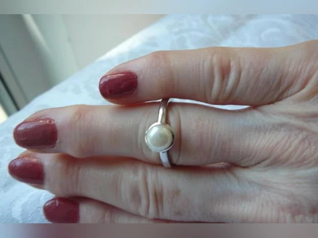 Bague en Argent 925. sertie d'une PERLE d'eau Douce .( 9 ) thumbnail 4