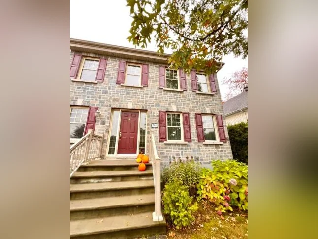 Maison meublée thumbnail 2