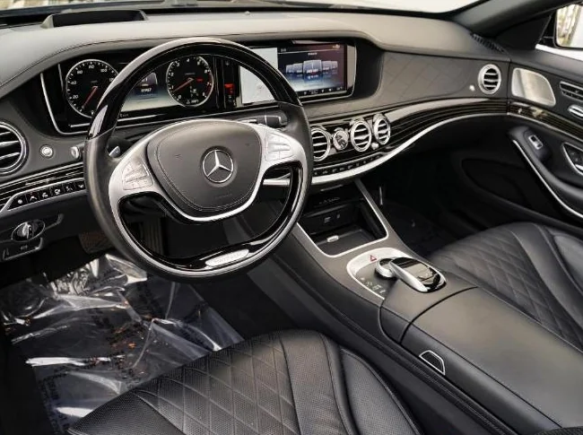 Mercedes Benz Classe S 550 Black Edition 2017 116km garantie novembre 2028, fully equiped, sun roof moon roof et plus thumbnail 3