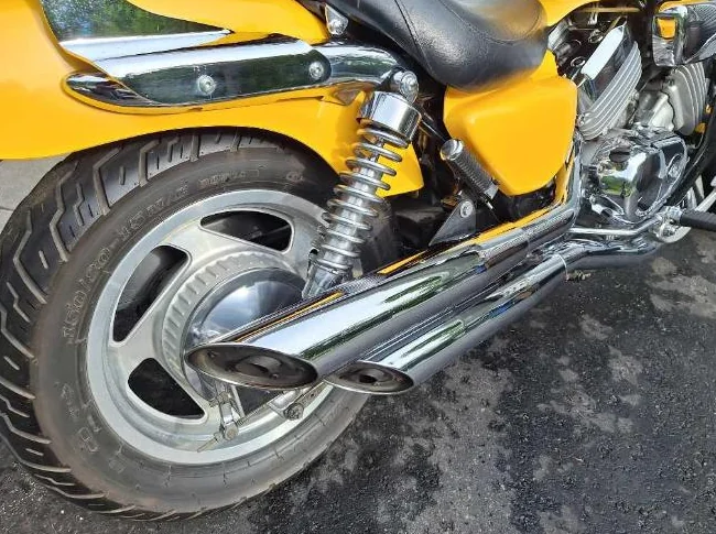 Honda Magna 750 thumbnail 3