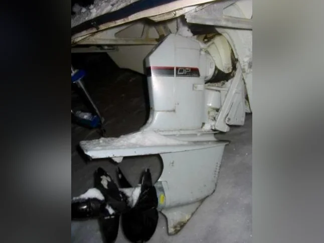 TRANSMISSION STERNDRIVE PIED VOLVO MARINE 290, DUOPROP hélice non incluse Option Gimball