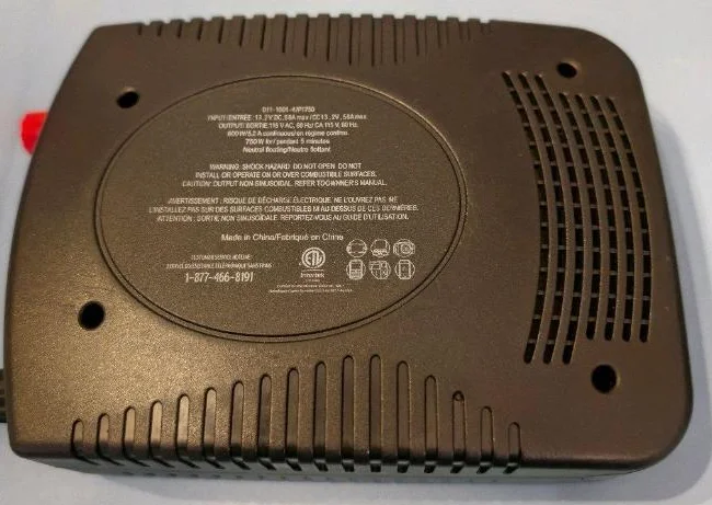 Convertisseur 12V DC en 120 VAC , avec une sortie de 750 Watts thumbnail 2