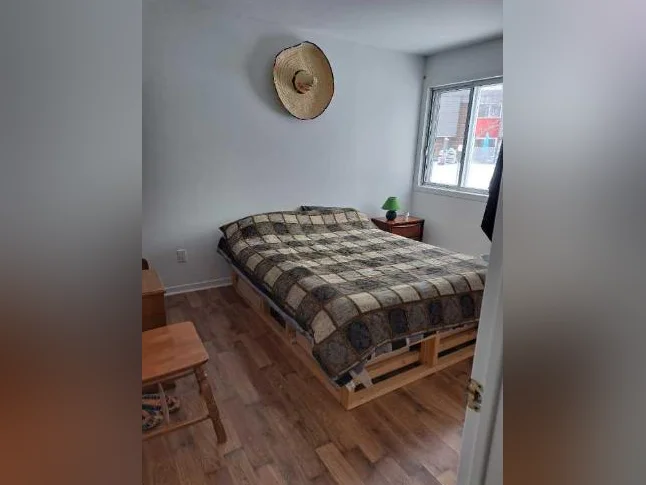 4 1/2 lévis centre-ville UQAR, CFP lévis thumbnail 7