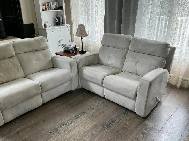 Deux causseuses Elran inclinable
