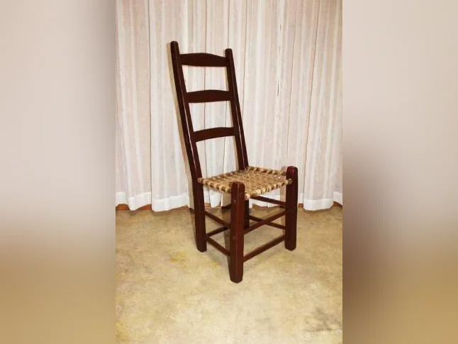 Chaise paysanne rustique (1880-1930), 20$, livré si…