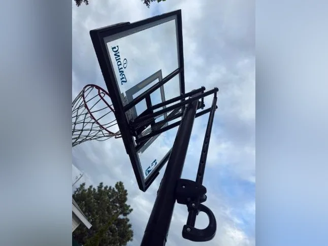 Panier de basketball ajustable de marque Spalding thumbnail 3