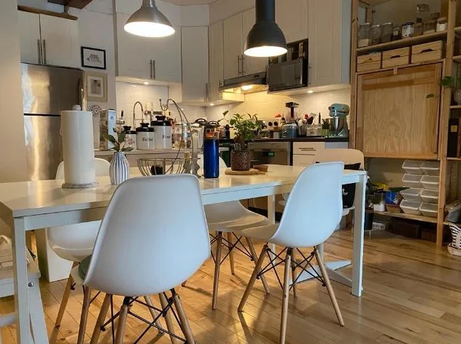 Beau logement rénové a Rosemont thumbnail 3