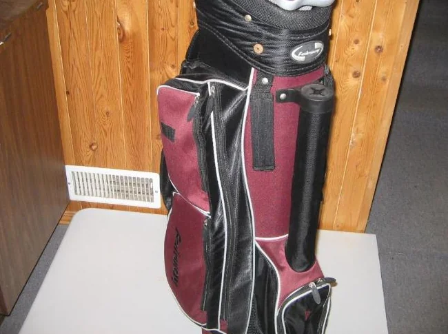 Ensemble de golf pour droitier.